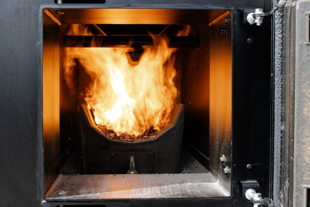 Biomass 950 with fire lit